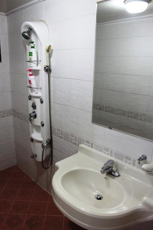 Picasso Motel Jongno Seoul Bilik gambar